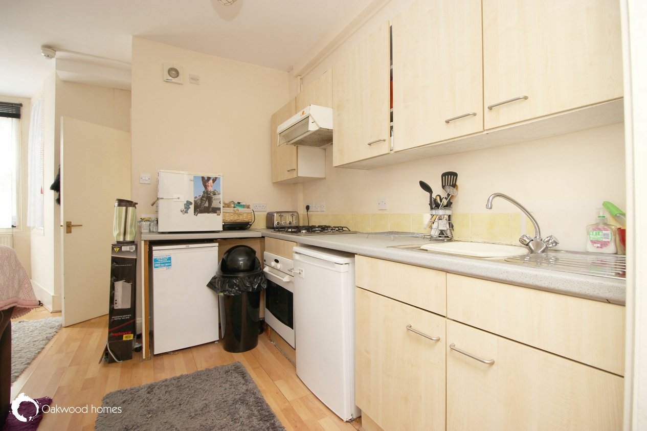 Properties Under Offer in Samuel Court Cliftonville