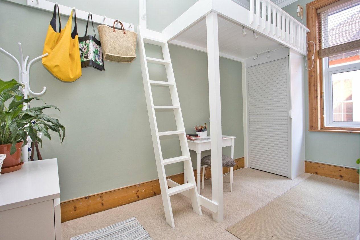 Properties For Sale in Sandgate Road Folkestone
