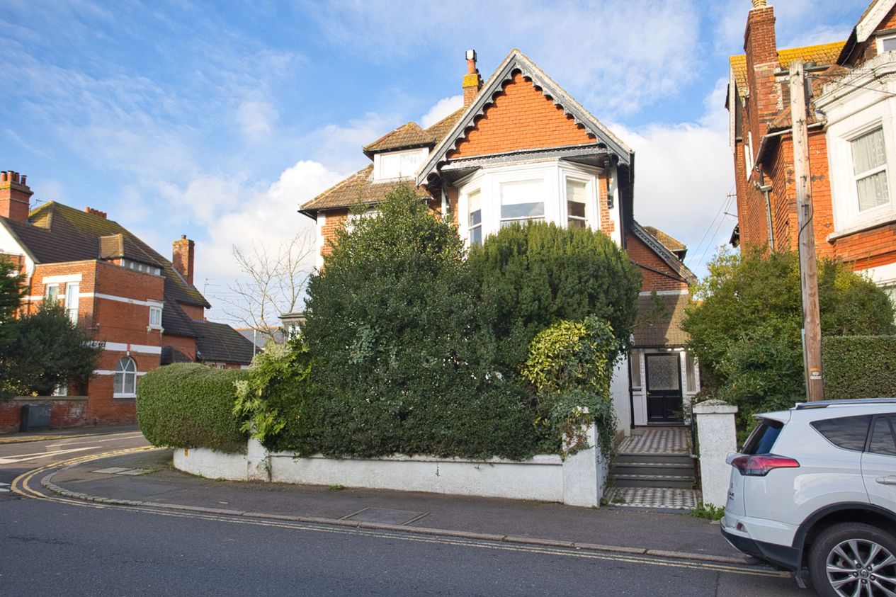Properties For Sale in Sandgate Road  Folkestone