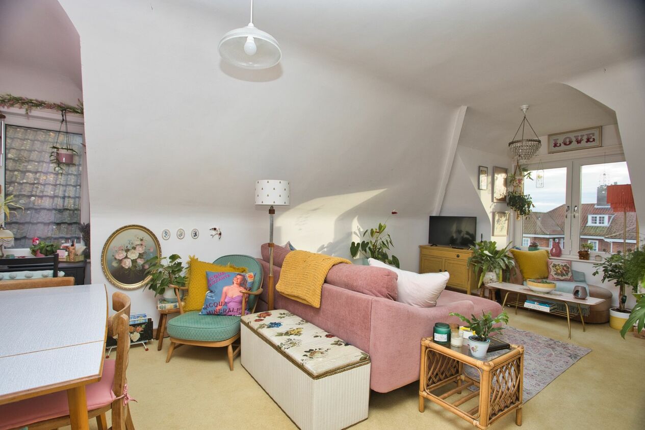 Properties For Sale in Sandgate Road  Folkestone