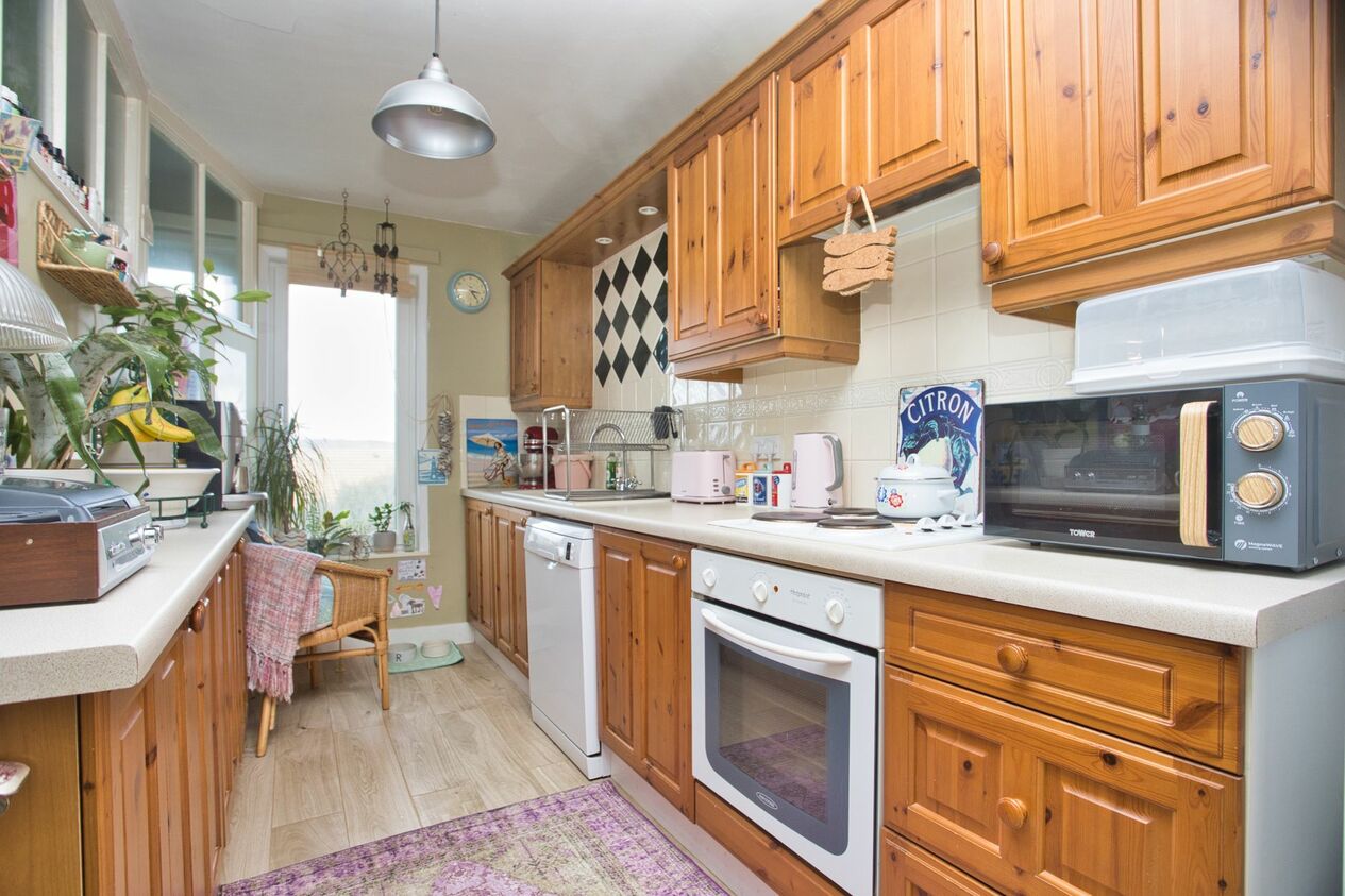 Properties For Sale in Sandgate Road  Folkestone