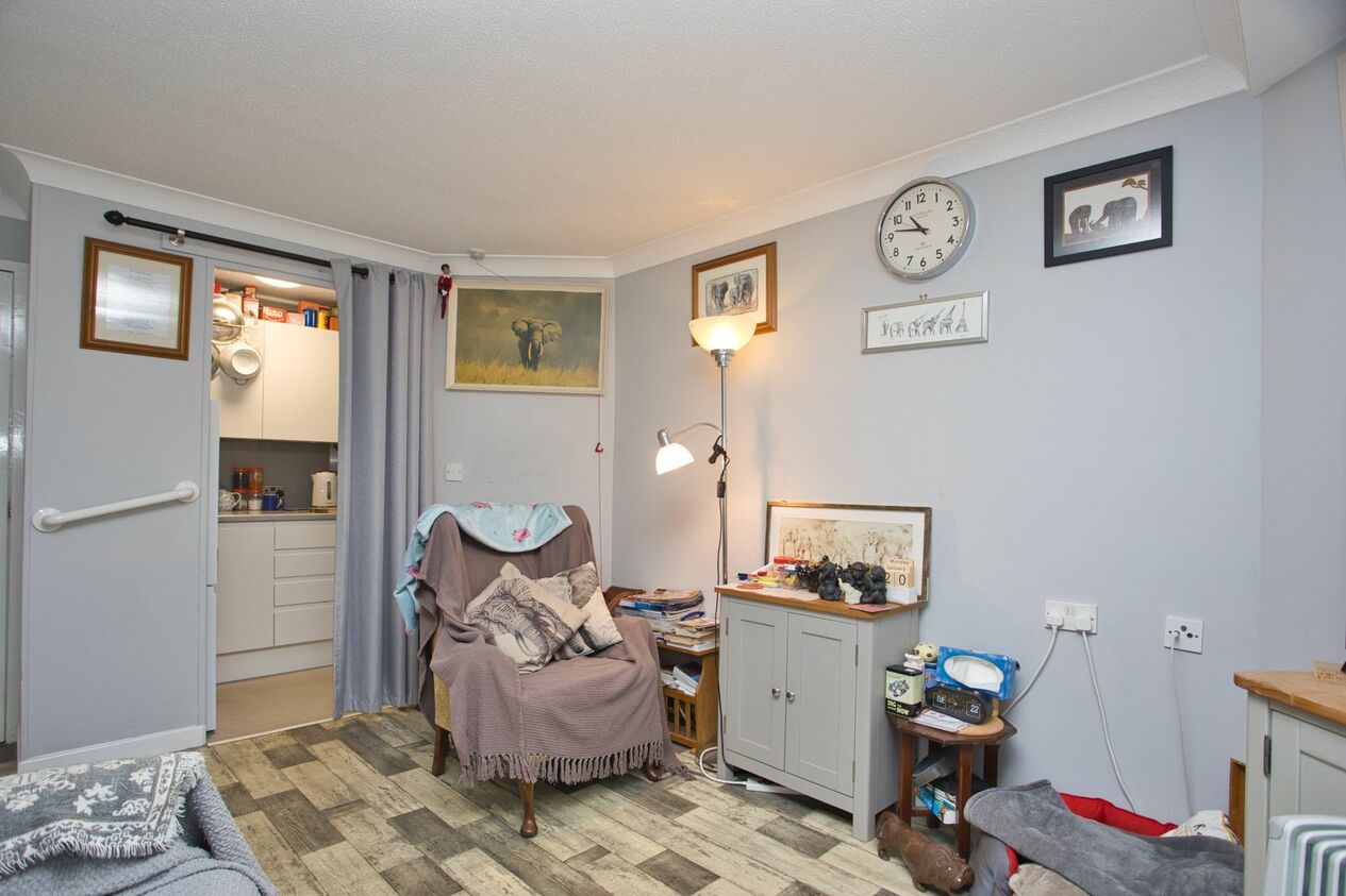 Properties For Sale in Sandgate Road  Folkestone