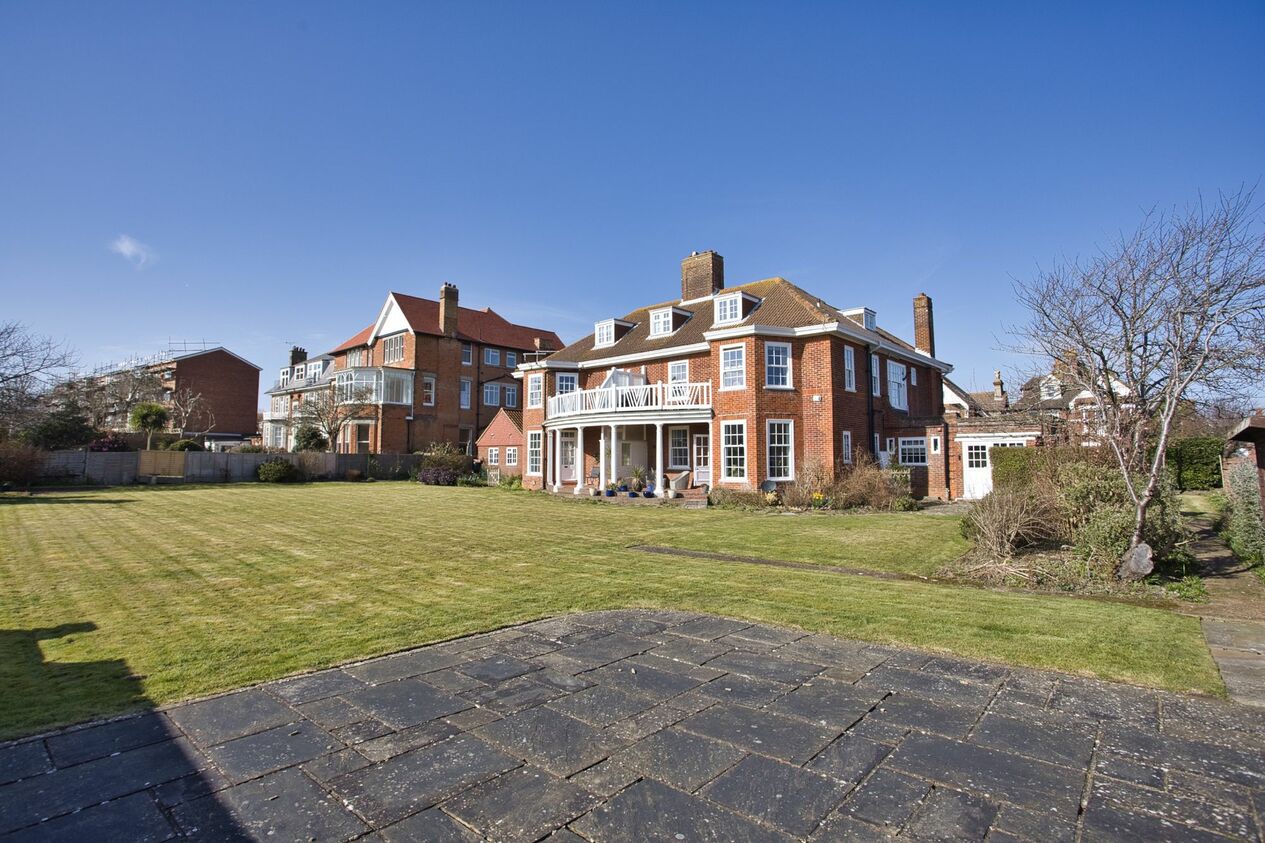 Properties For Sale in Sandgate Road  Folkestone