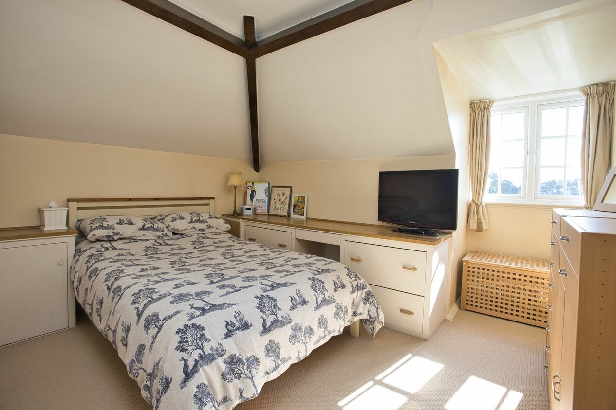 Properties For Sale in Sandgate Road  Folkestone