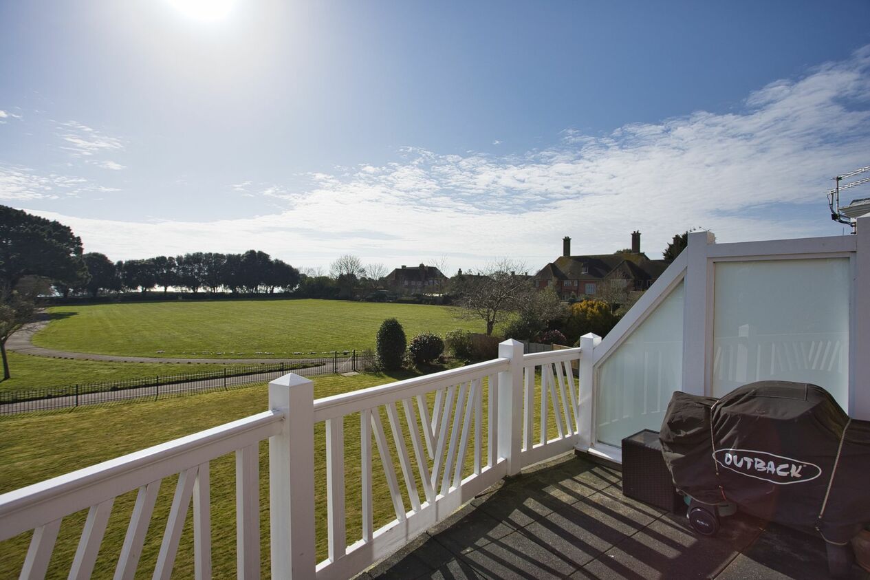 Properties For Sale in Sandgate Road  Folkestone