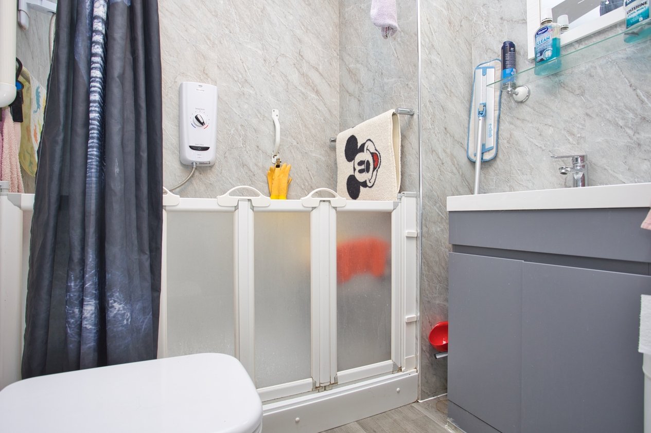 Properties For Sale in Sandgate Road Folkestone