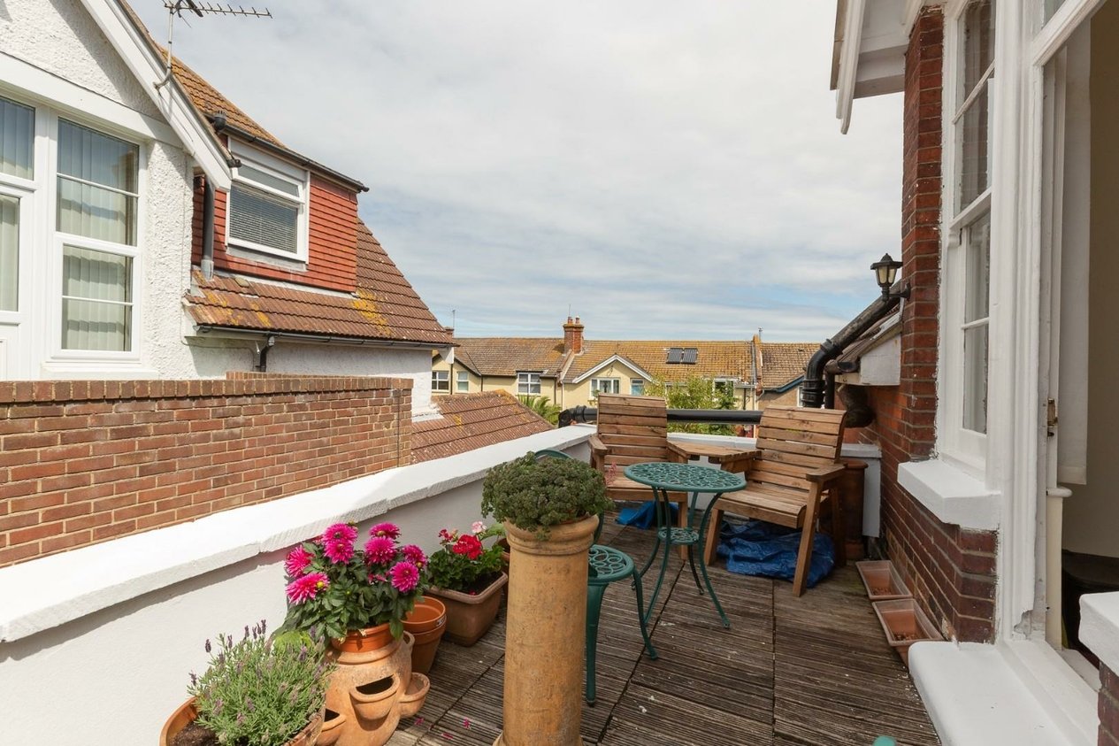 Properties For Sale in Sandgate Road Folkestone
