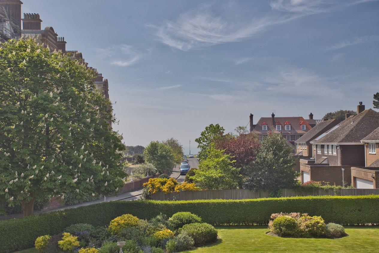Properties For Sale in Sandgate Road Folkestone