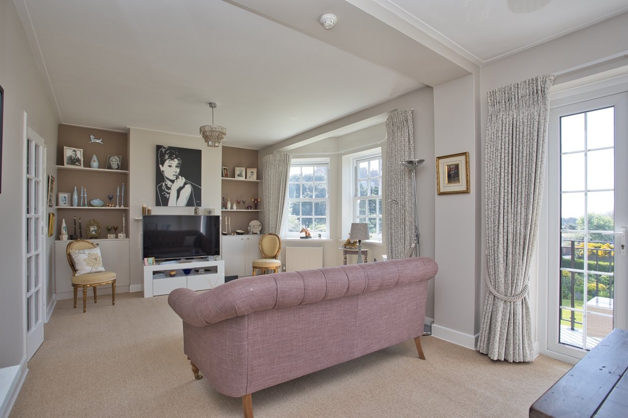 Properties For Sale in Sandgate Road Folkestone