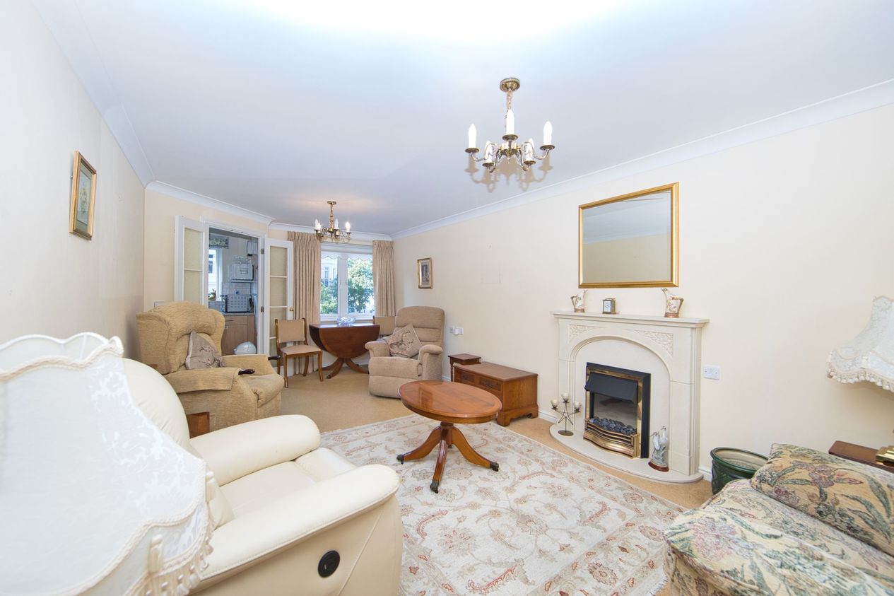 Properties Sold Subject To Contract in Sandgate Road  Garden House Court