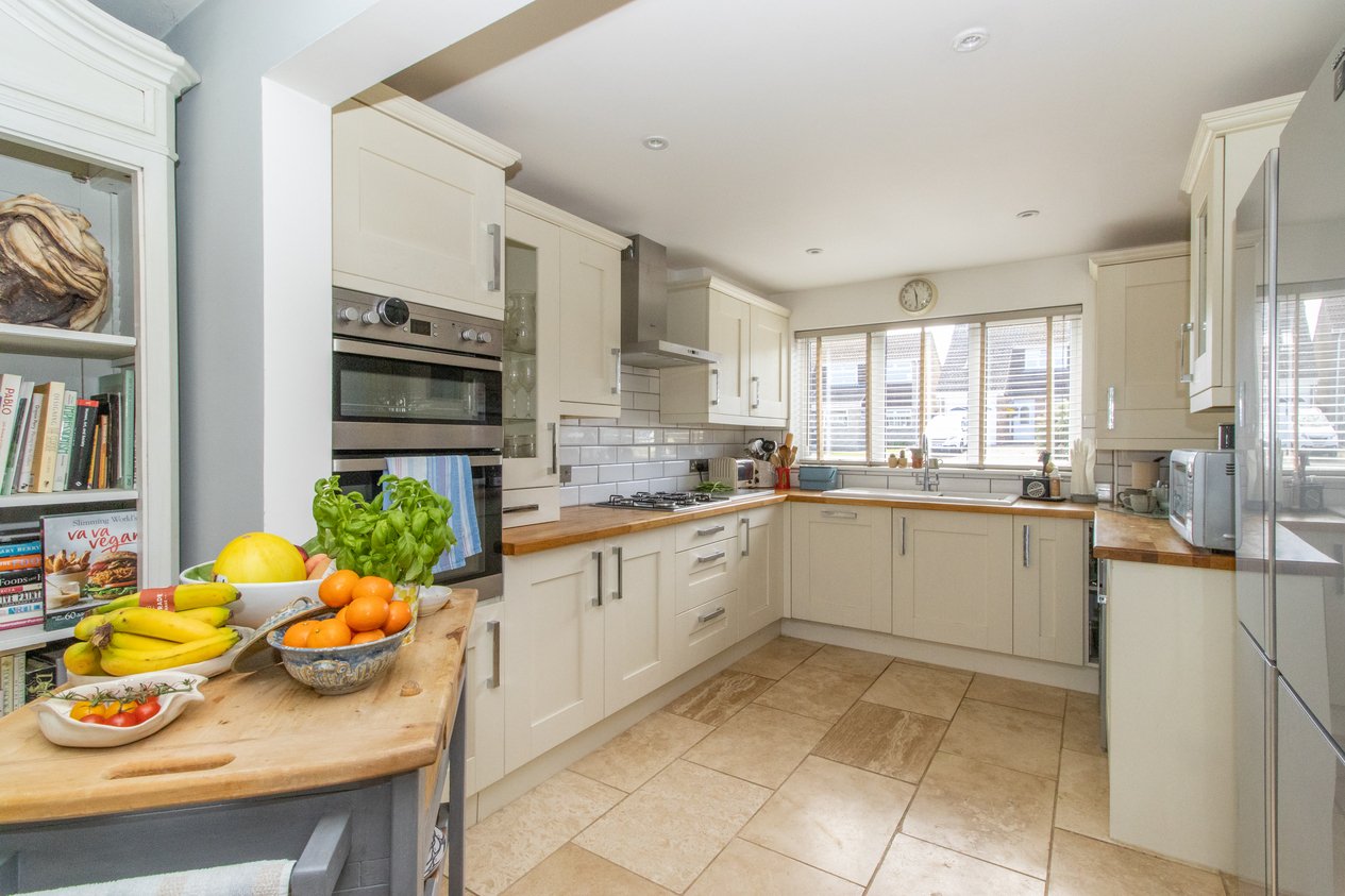 Properties Sold in Sandhurst Road Margate
