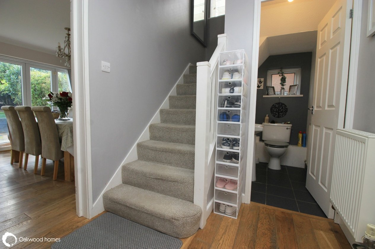 Properties Under Offer in Sandhurst Road 