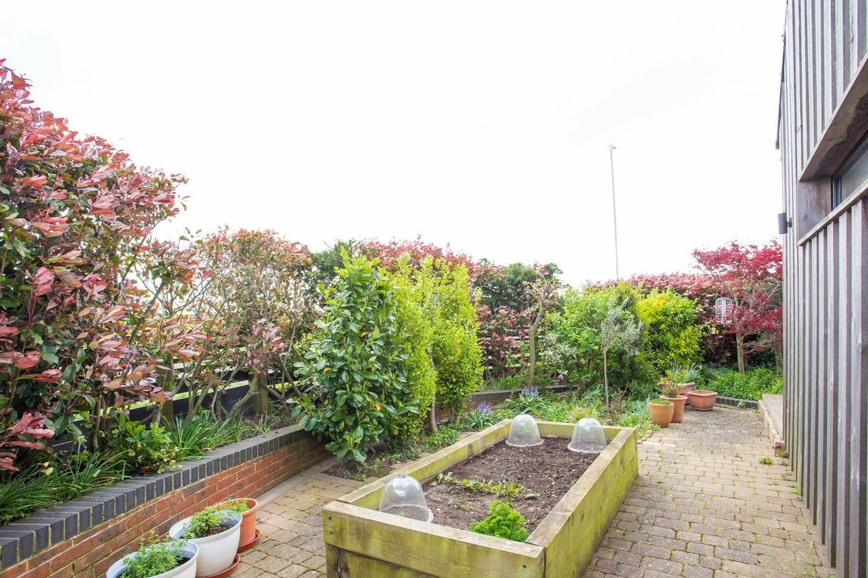 Properties For Sale in Sandwich Road  Cliffsend