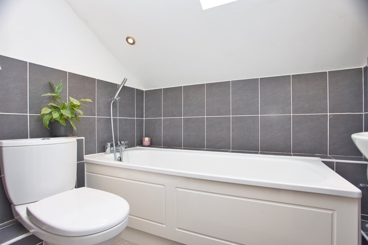 Properties Under Offer in Sandwich Road Sandwich