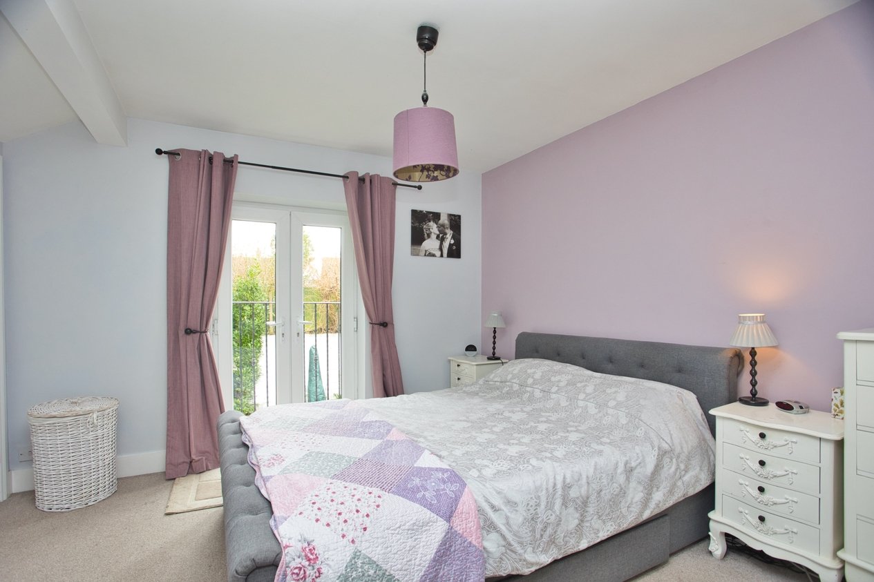 Properties Under Offer in Sandwich Road Sandwich