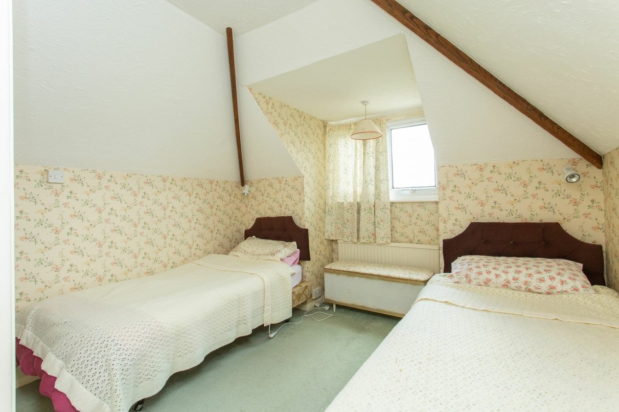 Properties Sold Subject To Contract in School Lane  Herne Bay