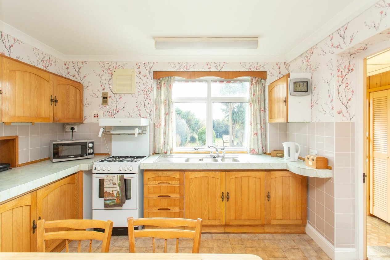 Properties Sold Subject To Contract in School Lane  Herne Bay