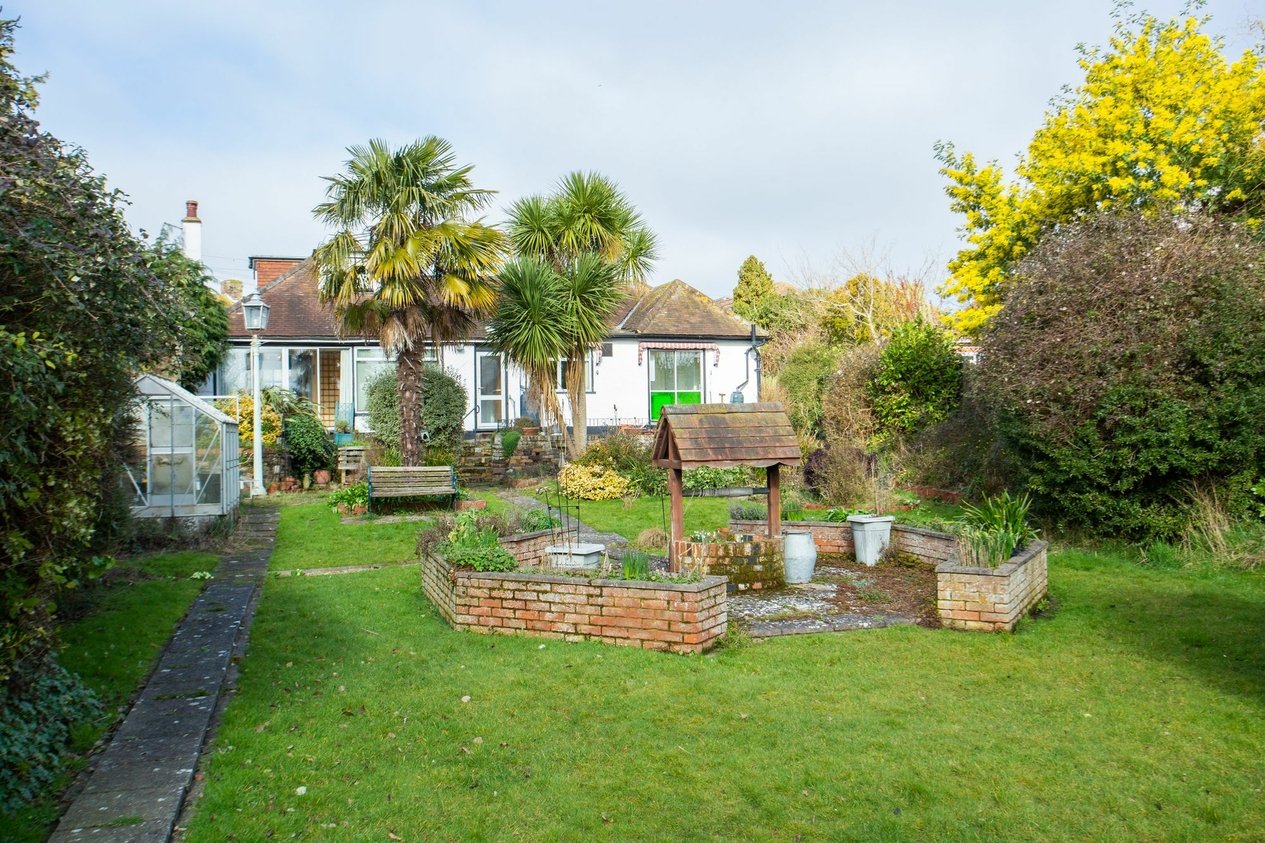 Properties Sold Subject To Contract in School Lane  Herne Bay