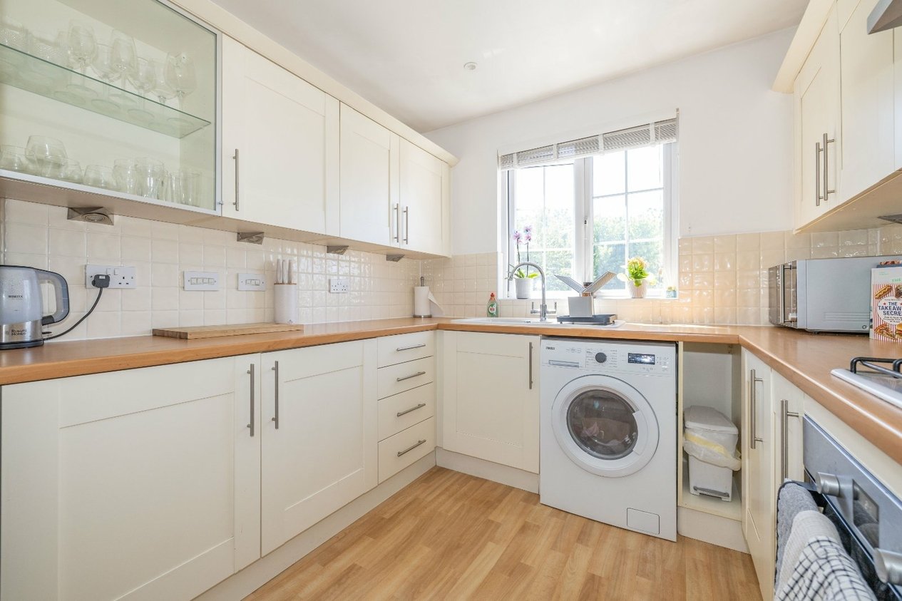 Properties For Sale in Scott Avenue Canterbury