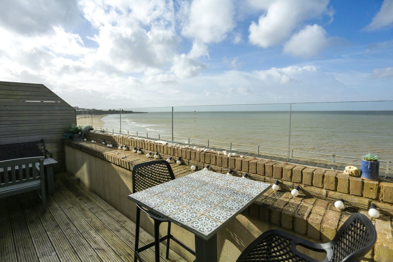 Properties Sold Subject To Contract in Sea Bathing Terrace  Margate