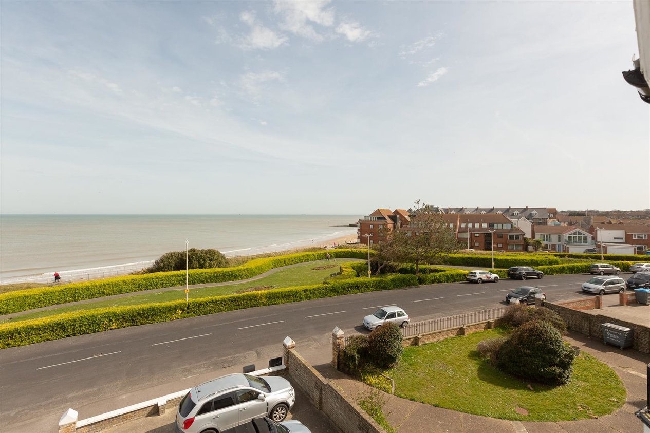 Properties Sold Subject To Contract in Sea Road 