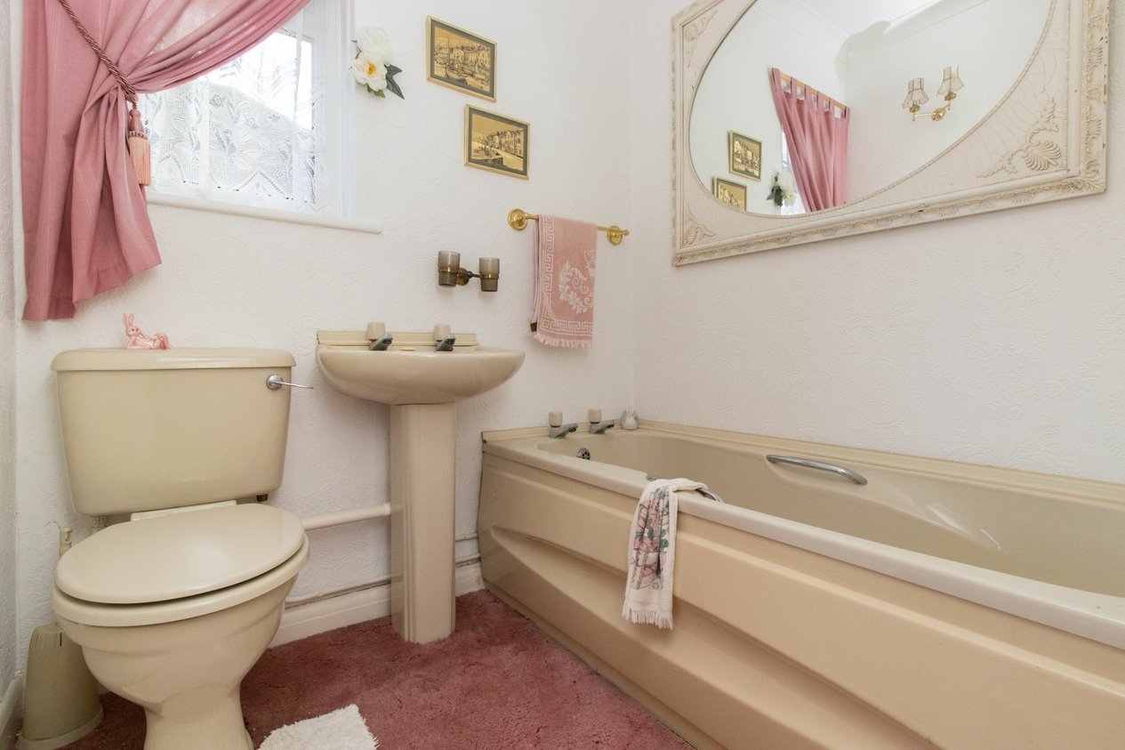 Properties For Sale in Sea Road  Westgate-On-Sea
