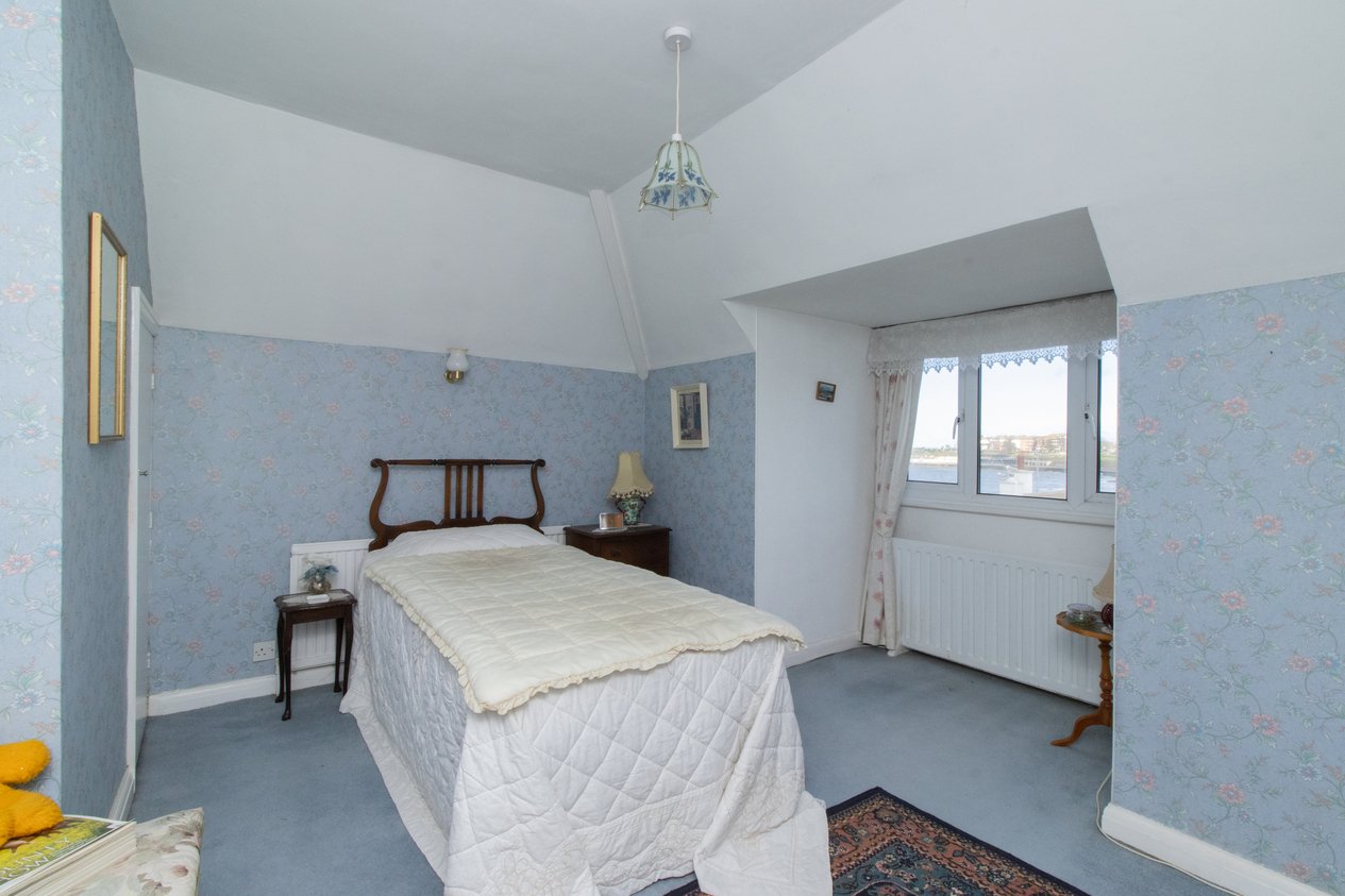 Properties Under Offer in Sea Road Westgate-On-Sea