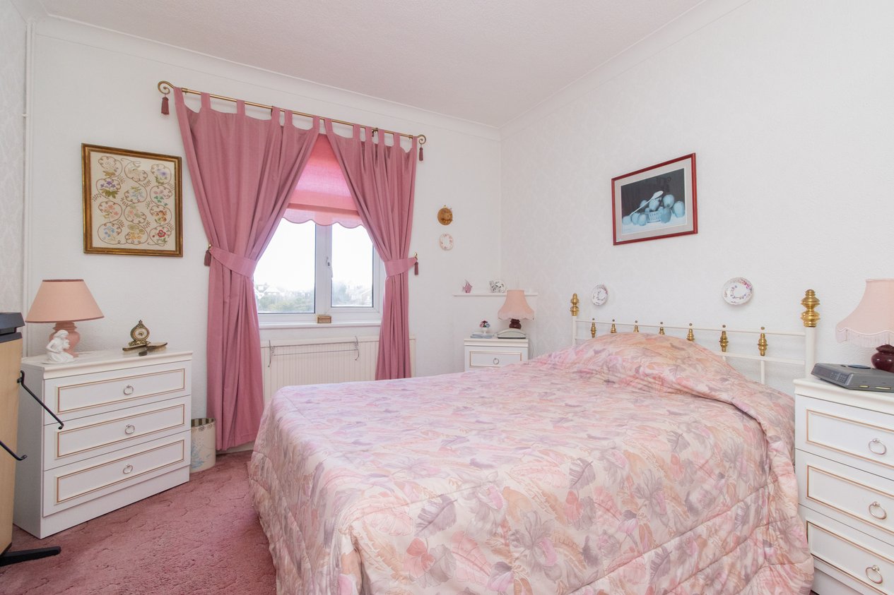Properties Under Offer in Sea Road Westgate-On-Sea
