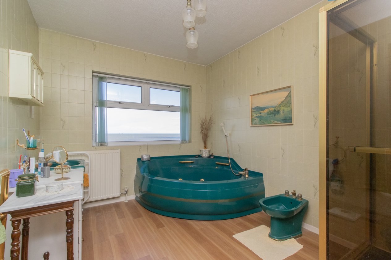 Properties Under Offer in Sea Road Westgate-On-Sea