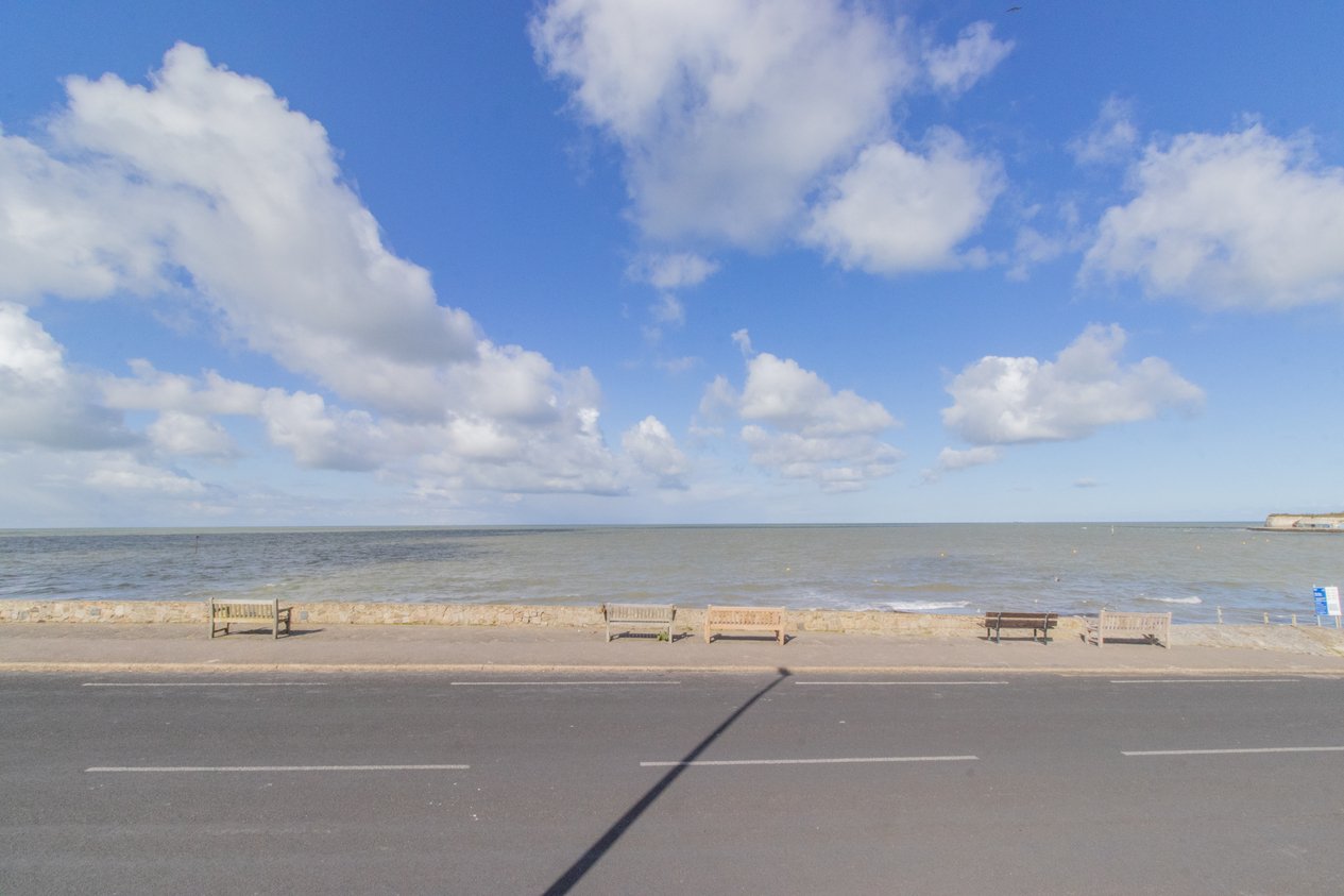 Properties Under Offer in Sea Road Westgate-On-Sea