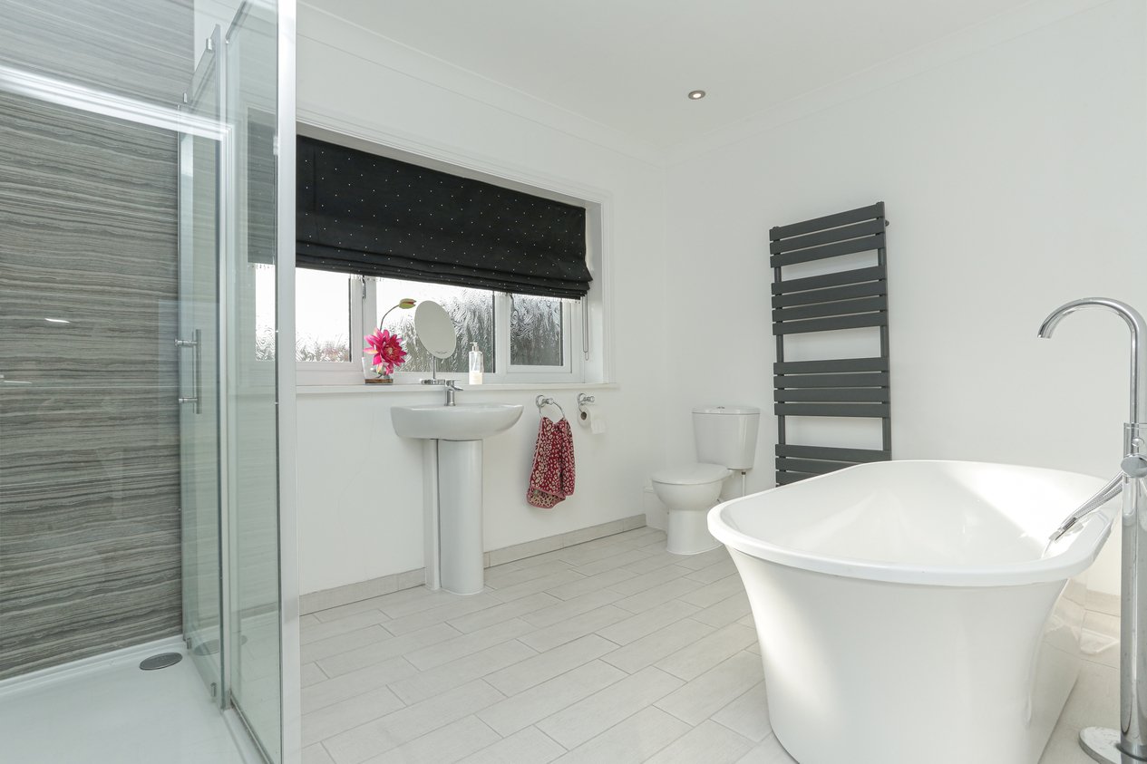 Properties For Sale in Sea Road Westgate-On-Sea