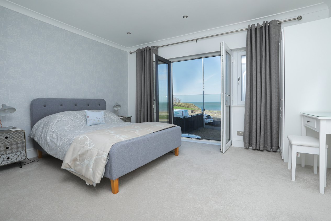 Properties For Sale in Sea Road Westgate-On-Sea