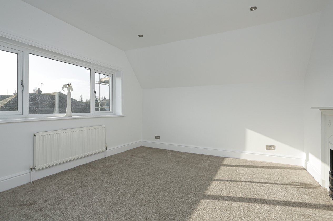 Properties For Sale in Sea Road Westgate-On-Sea