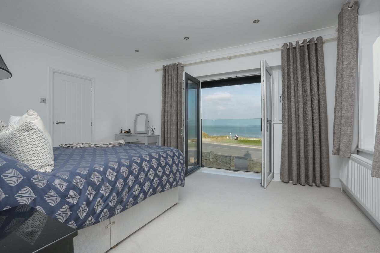 Properties For Sale in Sea Road Westgate-On-Sea