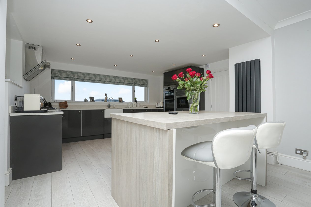 Properties For Sale in Sea Road Westgate-On-Sea