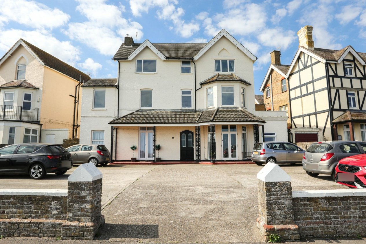 Properties For Sale in Sea Road Westgate-on-Sea