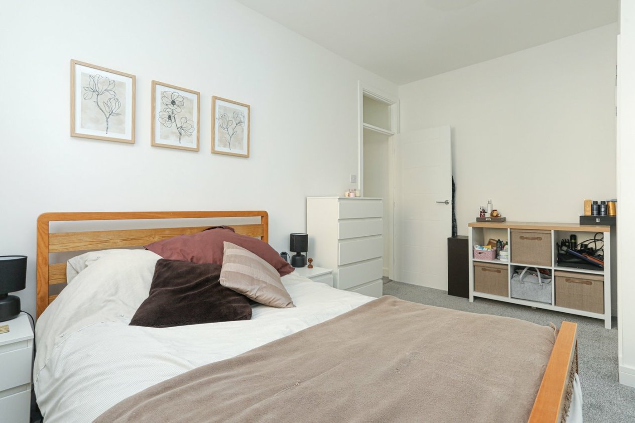 Properties For Sale in Sea Road Westgate-on-Sea