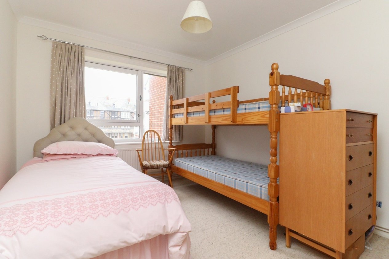 Properties For Sale in Sea Road Westgate-on-Sea