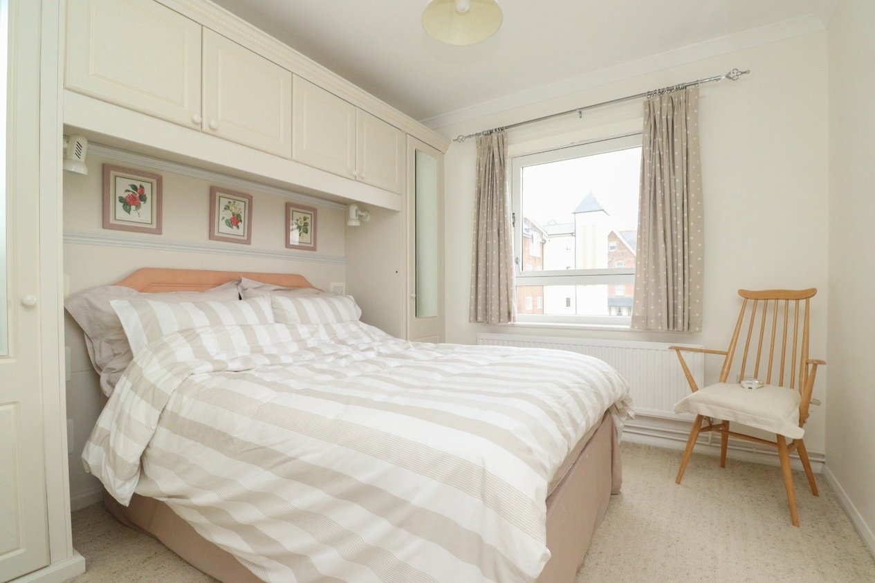 Properties For Sale in Sea Road Westgate-on-Sea