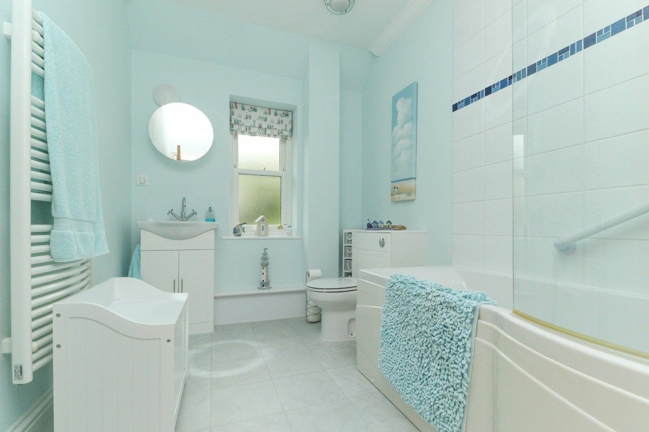 Properties Under Offer in Sea Road Westgate-on-Sea