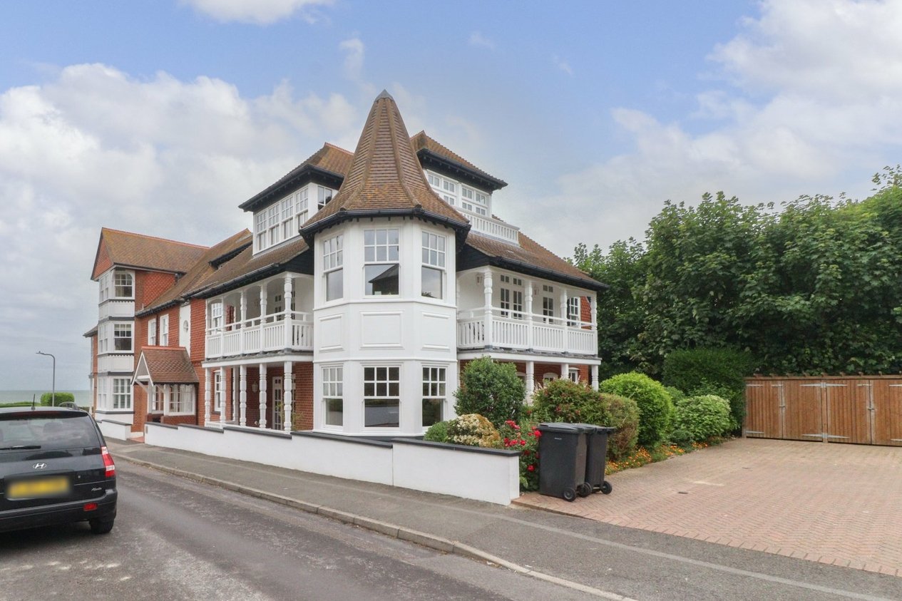 Properties Under Offer in Sea Road Westgate-on-Sea