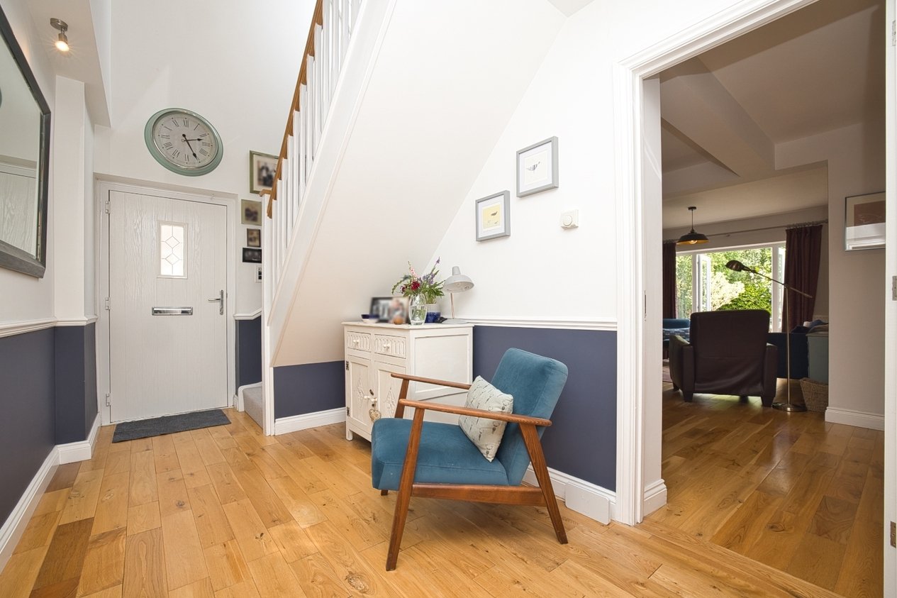 Properties Under Offer in Sea View Road Broadstairs