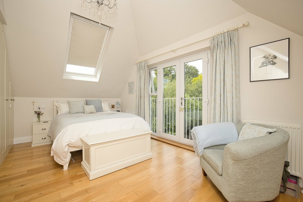 Properties Under Offer in Sea View Road Broadstairs