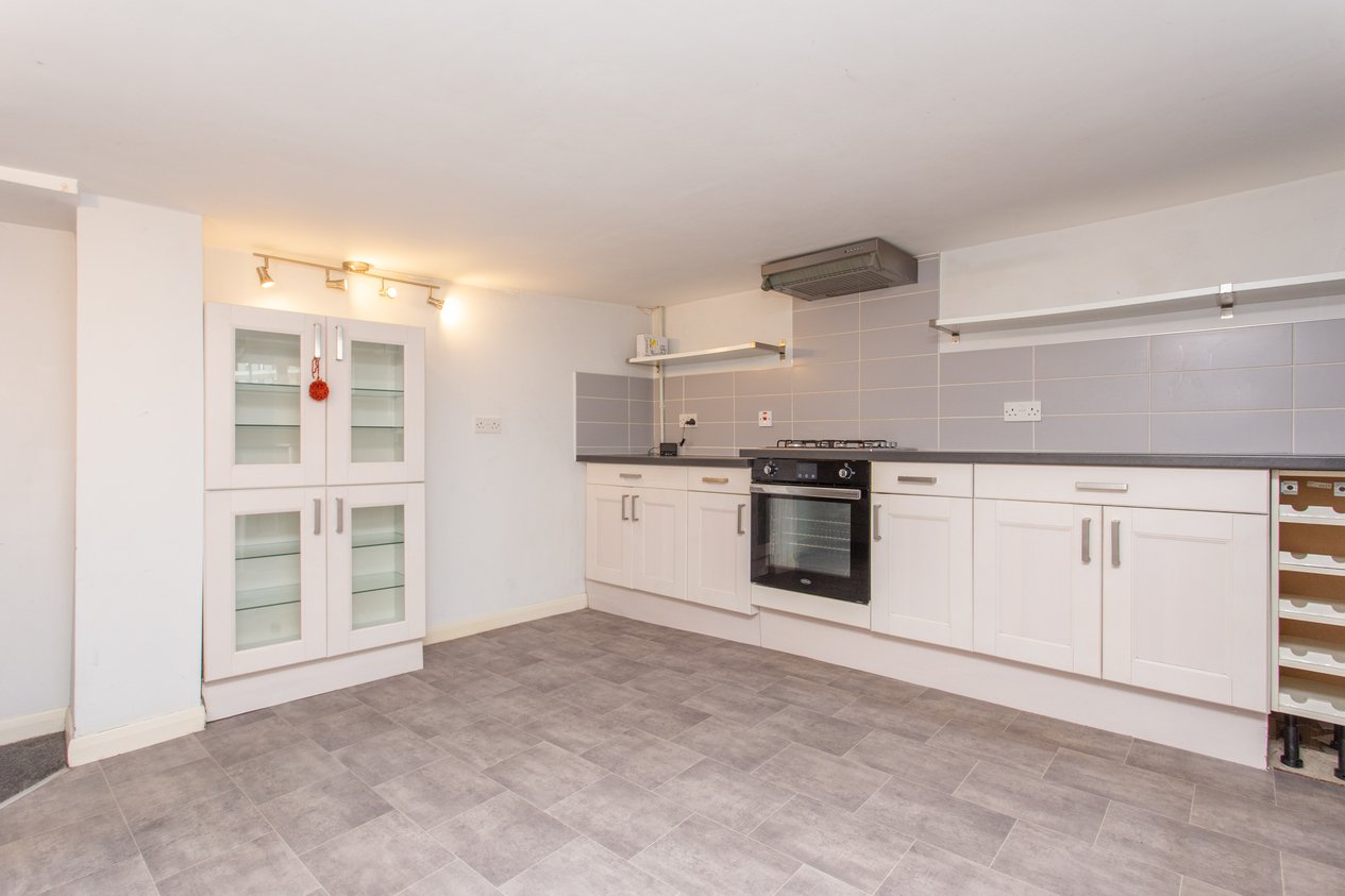 Properties Under Offer in Sea Wall Whitstable