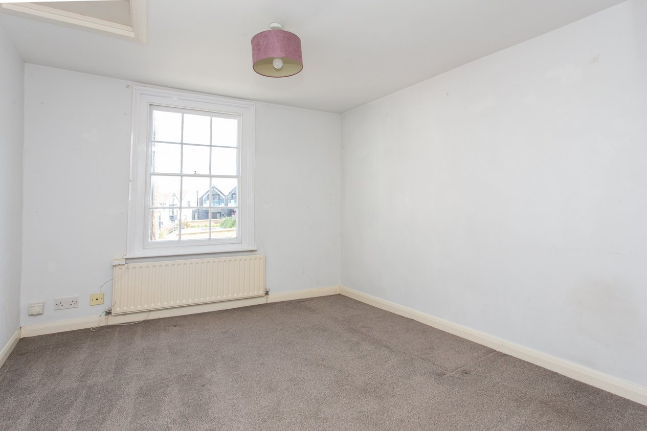 Properties Under Offer in Sea Wall Whitstable