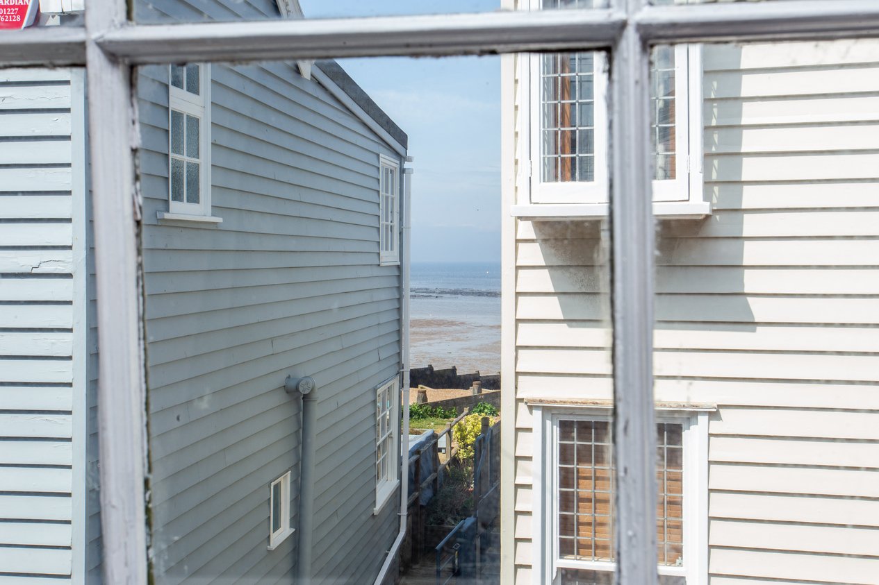Properties Under Offer in Sea Wall Whitstable