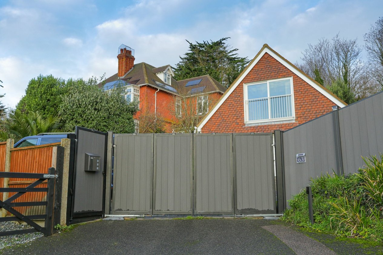 Properties Sold Subject To Contract in Seabrook Road  Hythe