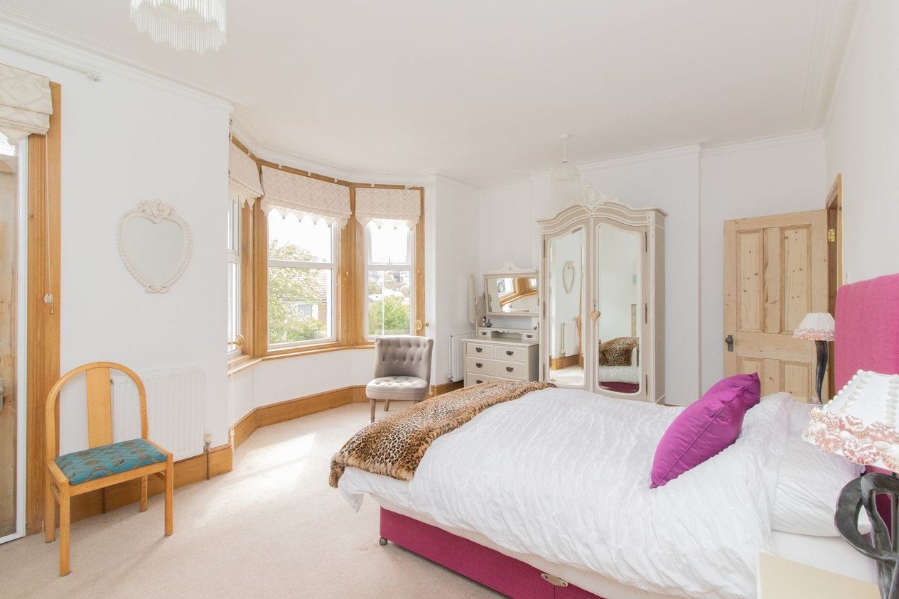 Properties For Sale in Seapoint Road  Broadstairs