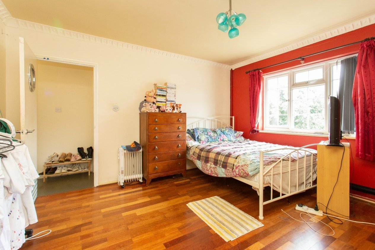 Properties For Sale in Seasalter Lane Seasalter