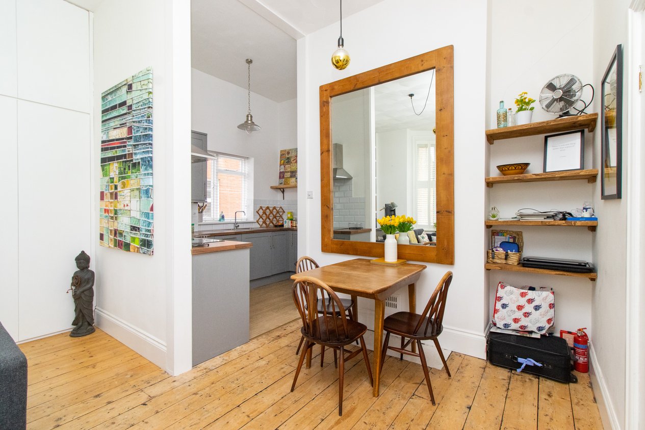 Properties For Sale in Second Avenue Margate